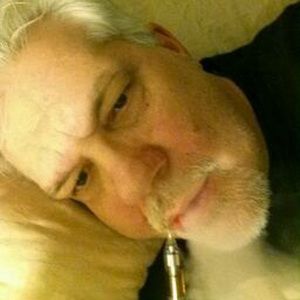 Meet your Posher, Simon